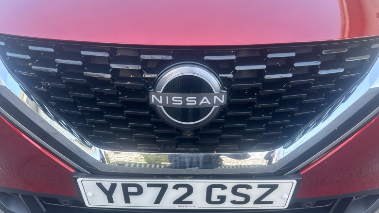 Nissan Qashqai 1.3 DiG-T MH N-Connecta 5dr Petrol Hatchback